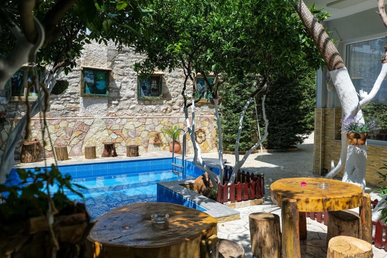 Vila Ahmeti Sarandë Exterior foto