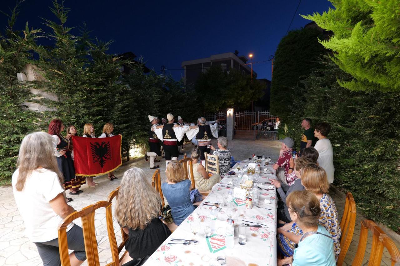 Vila Ahmeti Sarandë Exterior foto